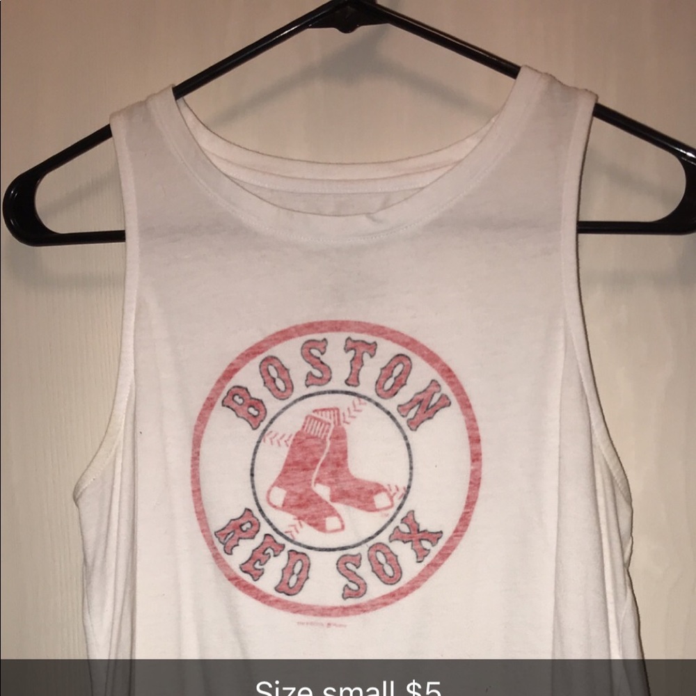 Boston Red Sox muscle flowy tee